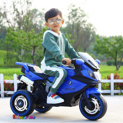Moto électrique pour enfants 3 roues Style BMW avec LED - kidscar.ma -