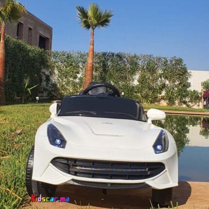 La Super Style Ferrari F12 12V